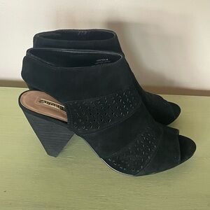 Audrey Brooke black suede open toe heel shoe sandal women’s 8